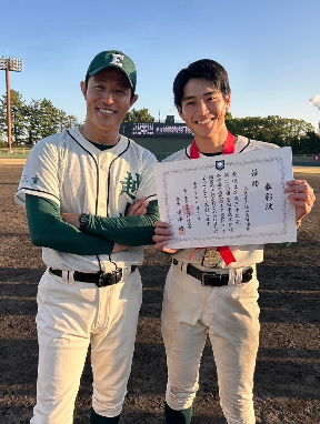 下剋上球児出演時の鈴木亮平と中沢元紀の画像