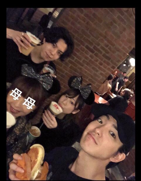 2018年夏に前田公輝さんが投稿していた家族でディズニーに行った時の写真