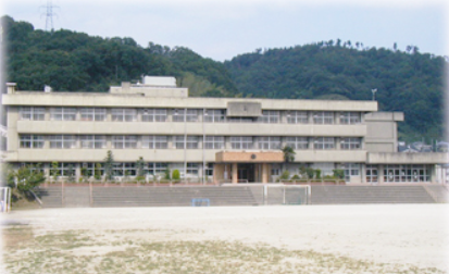 奈良県平群小学校の画像