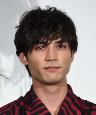 板垣瑞生の画像