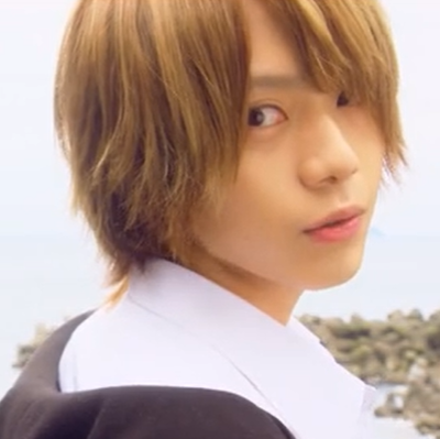 学園ドラマ「five」出演時、制服姿の佐藤流司の画像