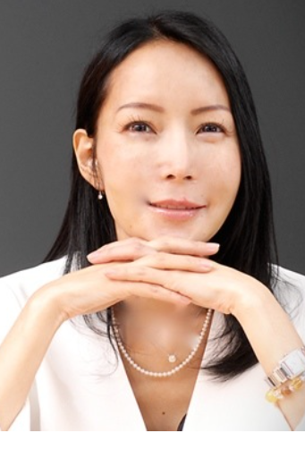 2015年の堤未果の画像
