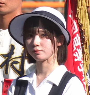 明豊のプラカードガールの写真